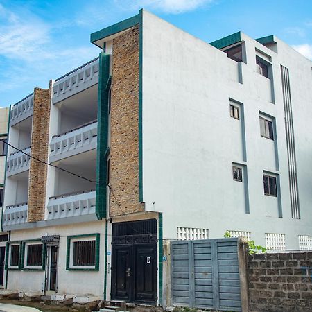 Residences Inaya Котону Екстер'єр фото